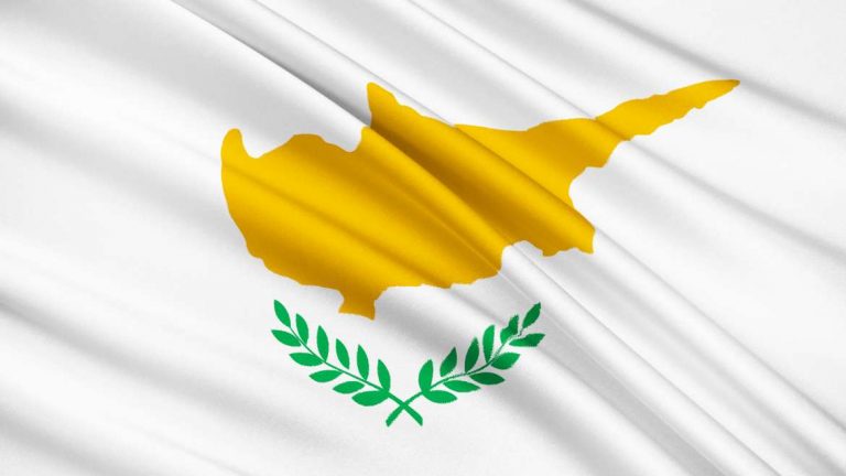 Cyprus abolishes passport scheme from Nov 1